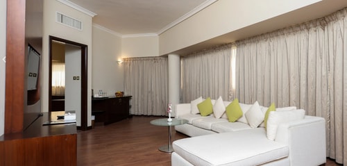Superior Suite Near By Deira Clocktower 5 Luxury Bookings