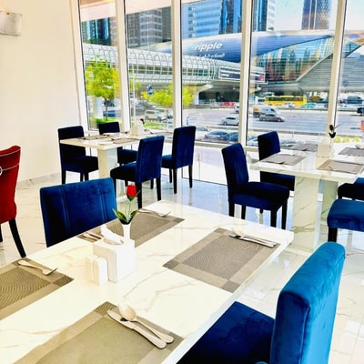 Deluxe Room Near DIFC Metro by Luxury Bookings 9 Luxury Bookings