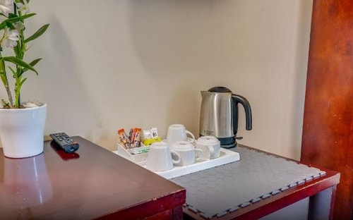 Double Or Twin Room Near Springfield Gardens LON 4 Luxury Bookings