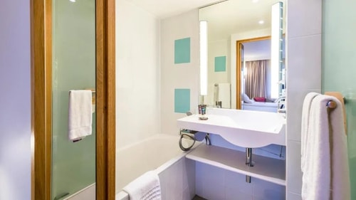 Standard Double Room Near Cundy Park LON 3 Luxury Bookings