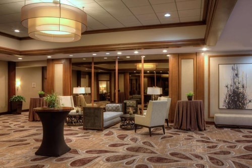 King Room Near Grace Presbyterian Church HOU 3 Luxury Bookings