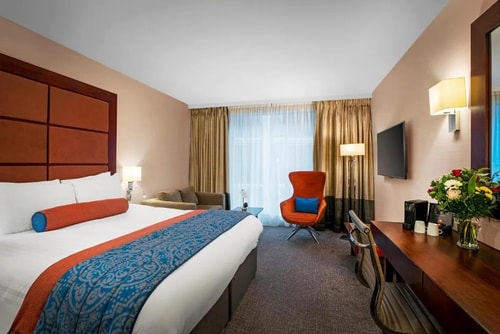 Superior King Room Near Carter Lane Gardens LON 1 Luxury Bookings