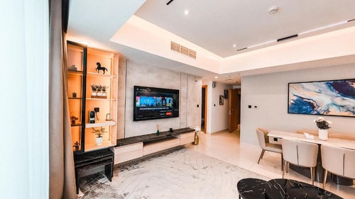 One Bedroom Apartment Near Capital Park 3 Luxury Bookings