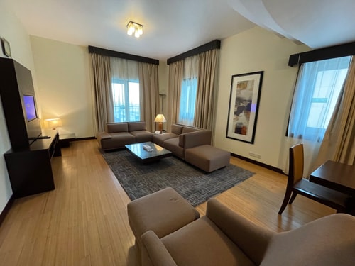 Two Bedroom Apartment Near Dubai Civil Defence 4 Luxury Bookings