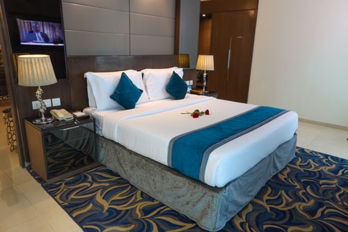 Executive Suite Near Mankhool Plaza. 1 Luxury Bookings