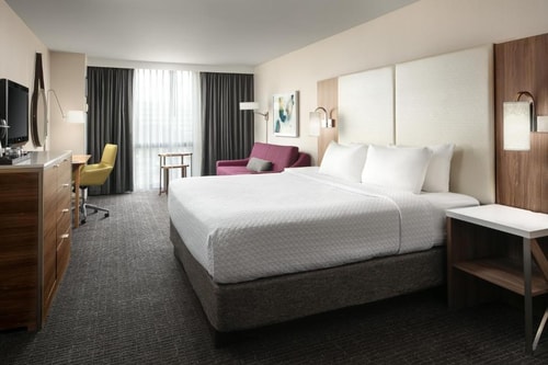 Standard Room Near Sleepy Hollow Park DAL Luxury Bookings