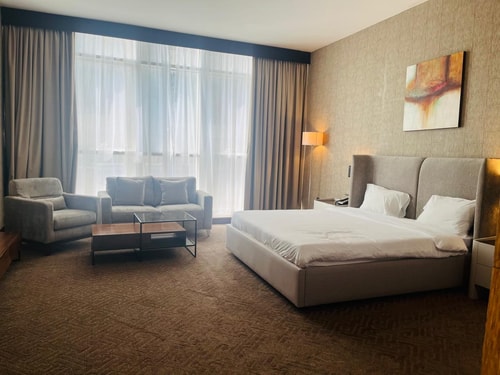 Premium Room Near Al Zafranah Park Abu Dhabi Luxury Bookings