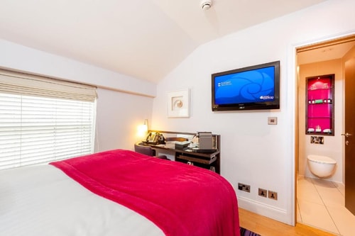 Standard Double Room Near Hayes Davidson LON 3 Luxury Bookings