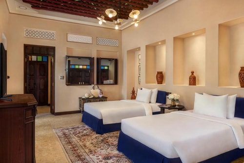 One Bedroom Near Al Maya Staff Accommodation 12 Luxury Bookings