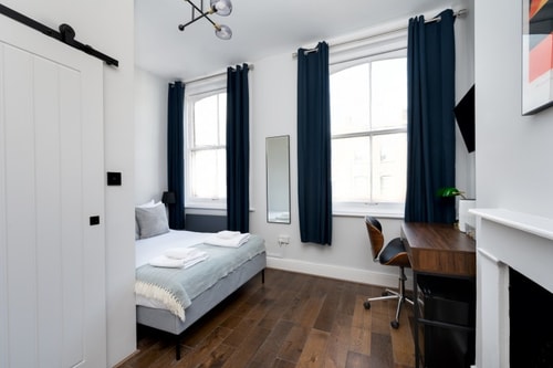 Stylish Self Contained Studio in Shoreditch