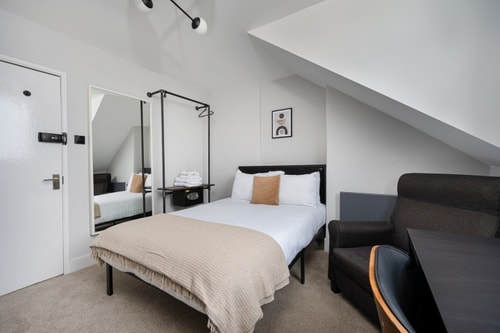 Secluded Shoreditch Loft wih City Views