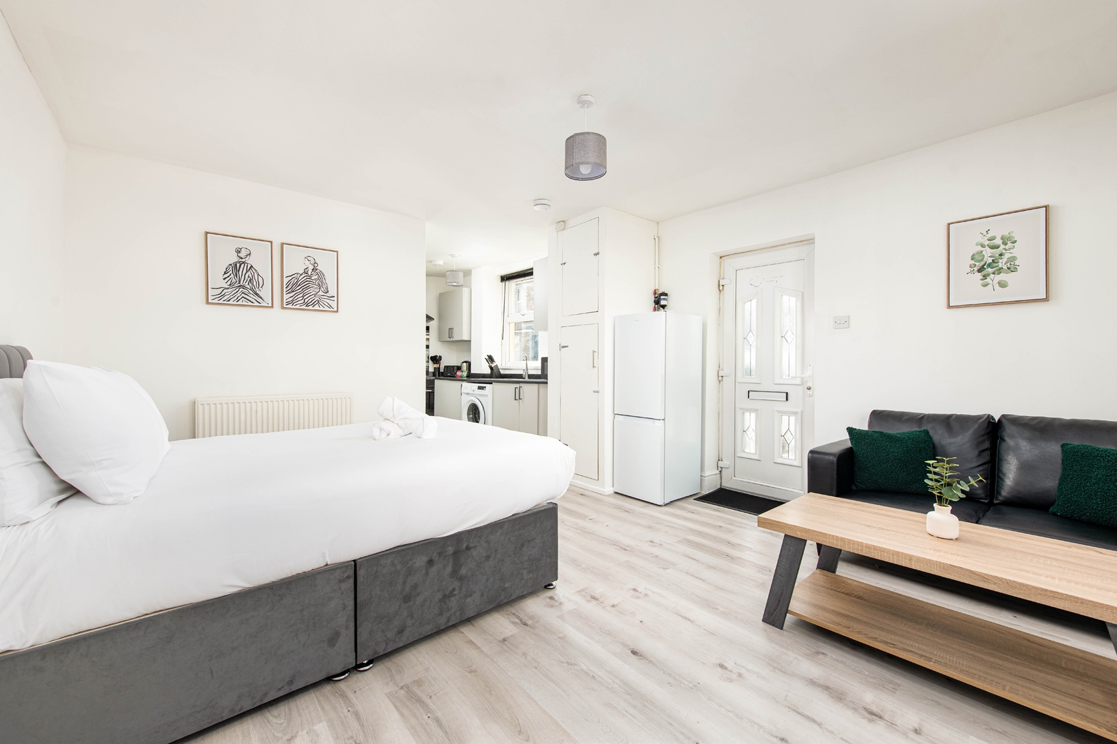 Redfield studio with fast Wi-Fi and parking nearby, photo 3