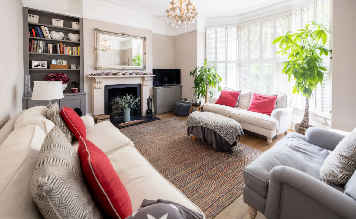 Property Management Services Explained for UK Landlords
