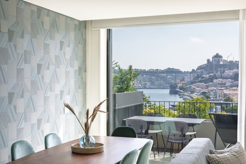 Top-floor Douro River View - Pool, Spa & Balcony