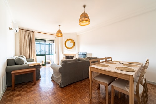 Top-floor Matosinhos 2BR Terrace