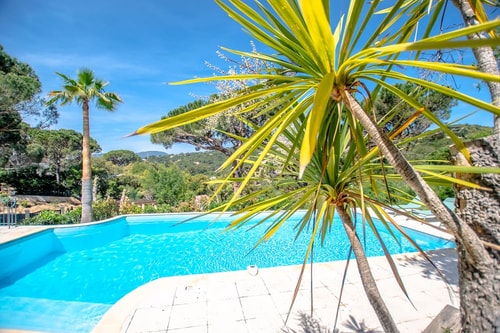 Nice villa with swimming pool La Croix Valmer 34 Shellter Conciergerie Immobilier Saint-Tropez 