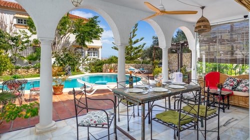 The Pearl of Cerros del Aguila