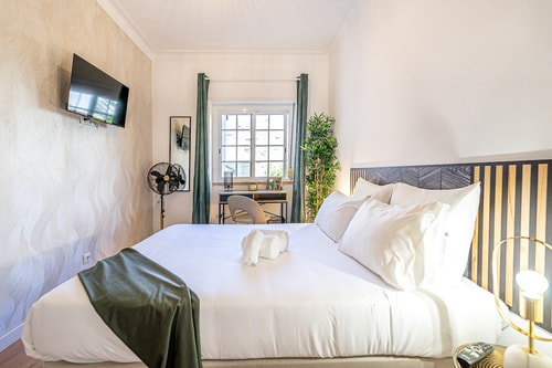 GF6 | Close to Lisbon downtown by train (16 min)