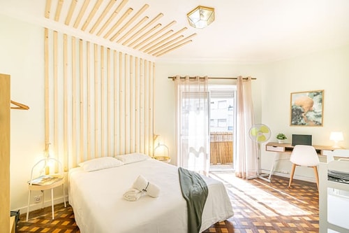 GS2 | BR w/ balcony midway Sintra and Lisbon