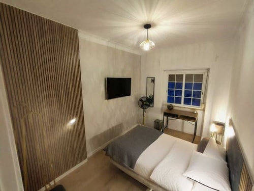 GF6 | Close to train to Lisbon