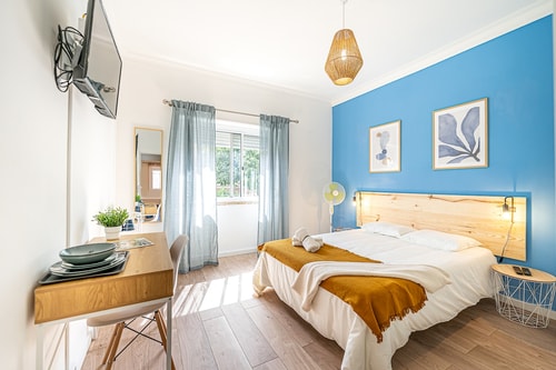 GS4 | BR midway Lisbon downtown and Sintra center