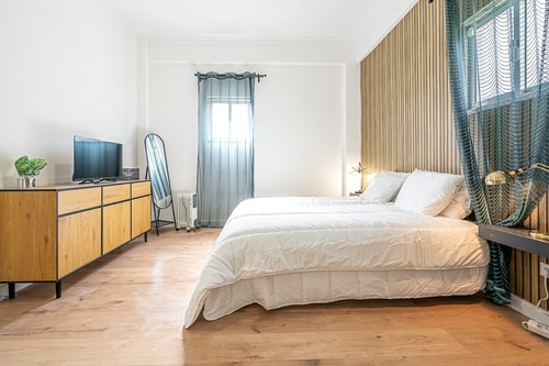 The Loft: near train to Lisbon & Sintra (3 min)