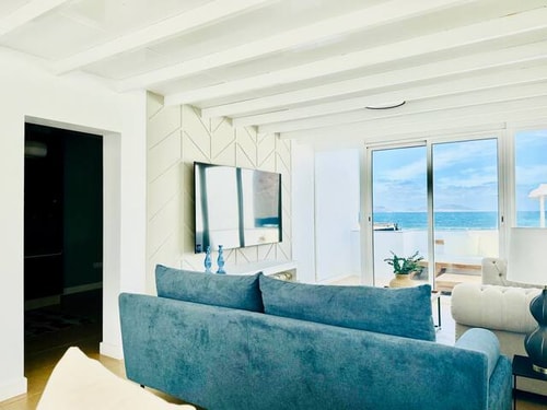 Canaryislandshost I Marino