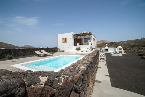 Canaryislandshost I Camellera II