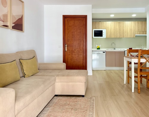 Canaryislandshost l Sal de Mar