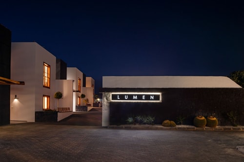 Canaryislandshost I Lumen 4