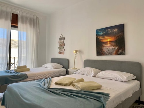 Cordya Room! Quality & Comfort in central Faro!