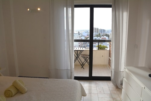 Panoramya Room! Quality & Confort in central Faro