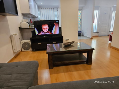 _Joanya Apt ¶ Portuguese style university airport