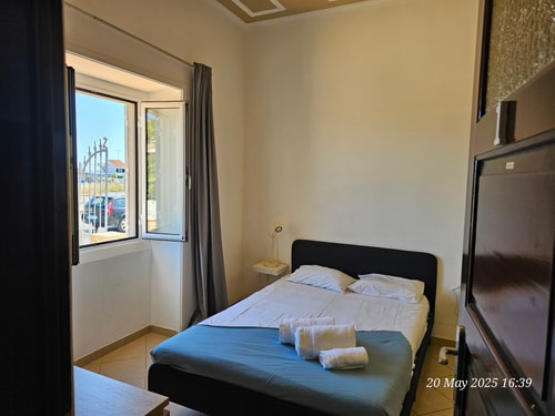 Farolya room| a place like home @ N125/Olhão