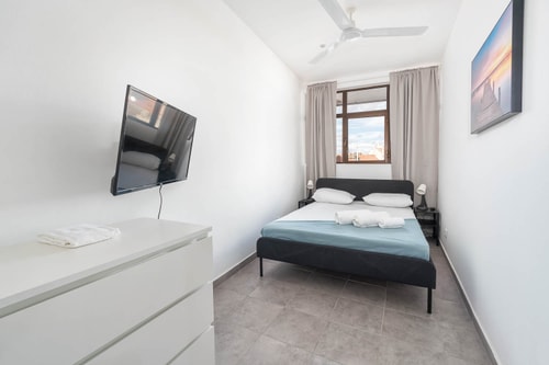 Ankarya room| 3rd floor charming street & central