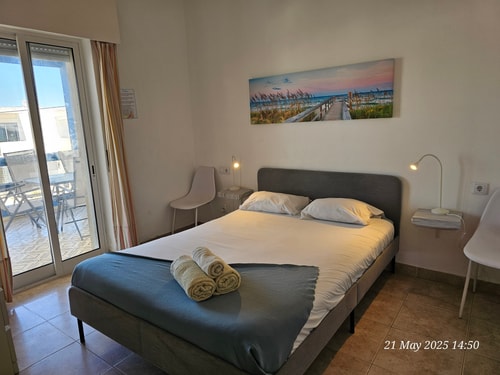 Zaya room @ Faro Beach