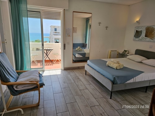 _Maresya Beach Studio 20mts from the Sea!