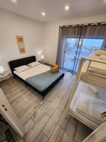 Iberya room| Steps from beach