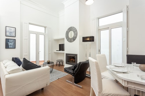 !Galya House! Exclusivity & Prime Location in Faro