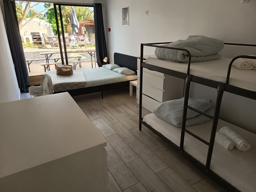 Poentya room| Mansion stay near airport & nature