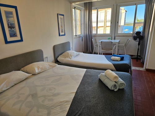 Ionya room| Steps from beach