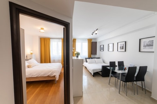 NOBEL | Premium City Centre Apartment