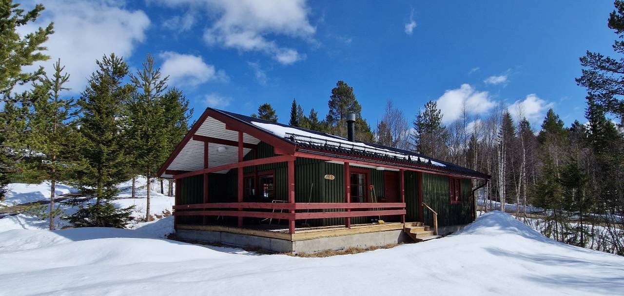 Bastu | Wi-Fi | Terrass | Braskamin | Kabel-TV 12 Stugor & Boende