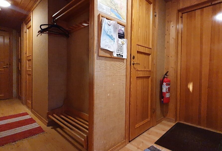 Sauna | Wi-Fi | Terrace | Wood stove | Cable TV 1 Stugor & Boende