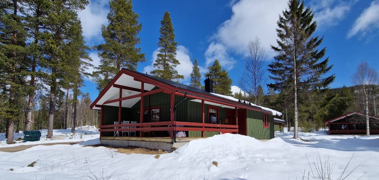 Sauna | Wi-Fi | Terrace | Wood stove | Cable TV 18 Stugor & Boende