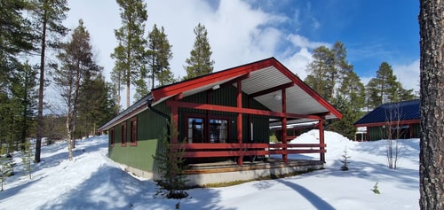 Bastu | Wi-Fi | Terrass | Braskamin | Kabel-TV 0 Stugor & Boende