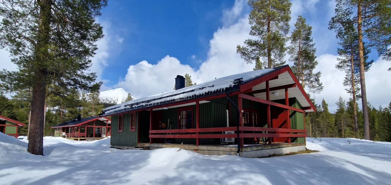 Sauna | Wi-Fi | Terrace | Wood stove | Cable TV 12 Stugor & Boende