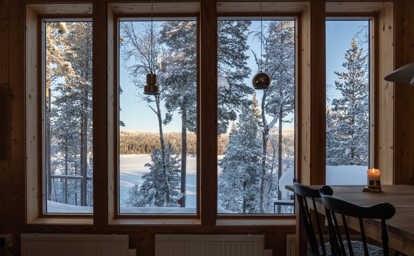 Sauna | WiFi | Terrace | Pets OK | Lakeside plot 18 Lofsdalen Home