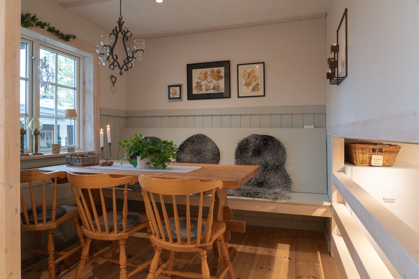 Fishing Area | 4 floors | WiFi | Family friendly 4 Lofsdalen Home