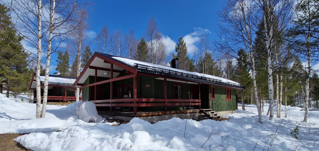 Bastu | Wi-Fi | Terrass | Braskamin | Kabel-TV Stugor & Boende